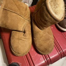 Size 13 Original Uggs