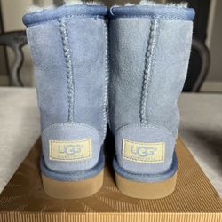 Classic Uggs- Little Girls