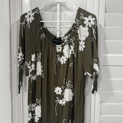 Women’s Blouse Size 1X $9