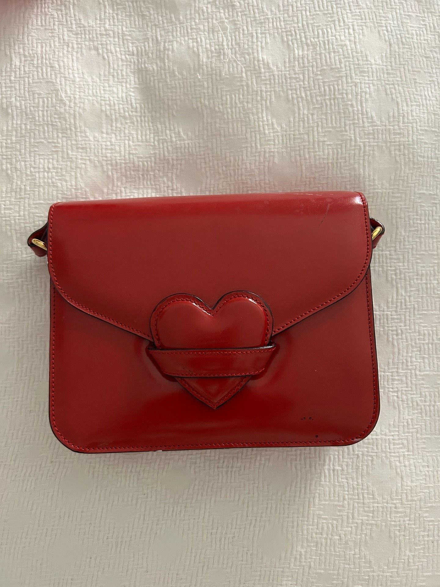 Vintage Moschino by Redwall Red Patent Leather Heart Crossbody Bag 