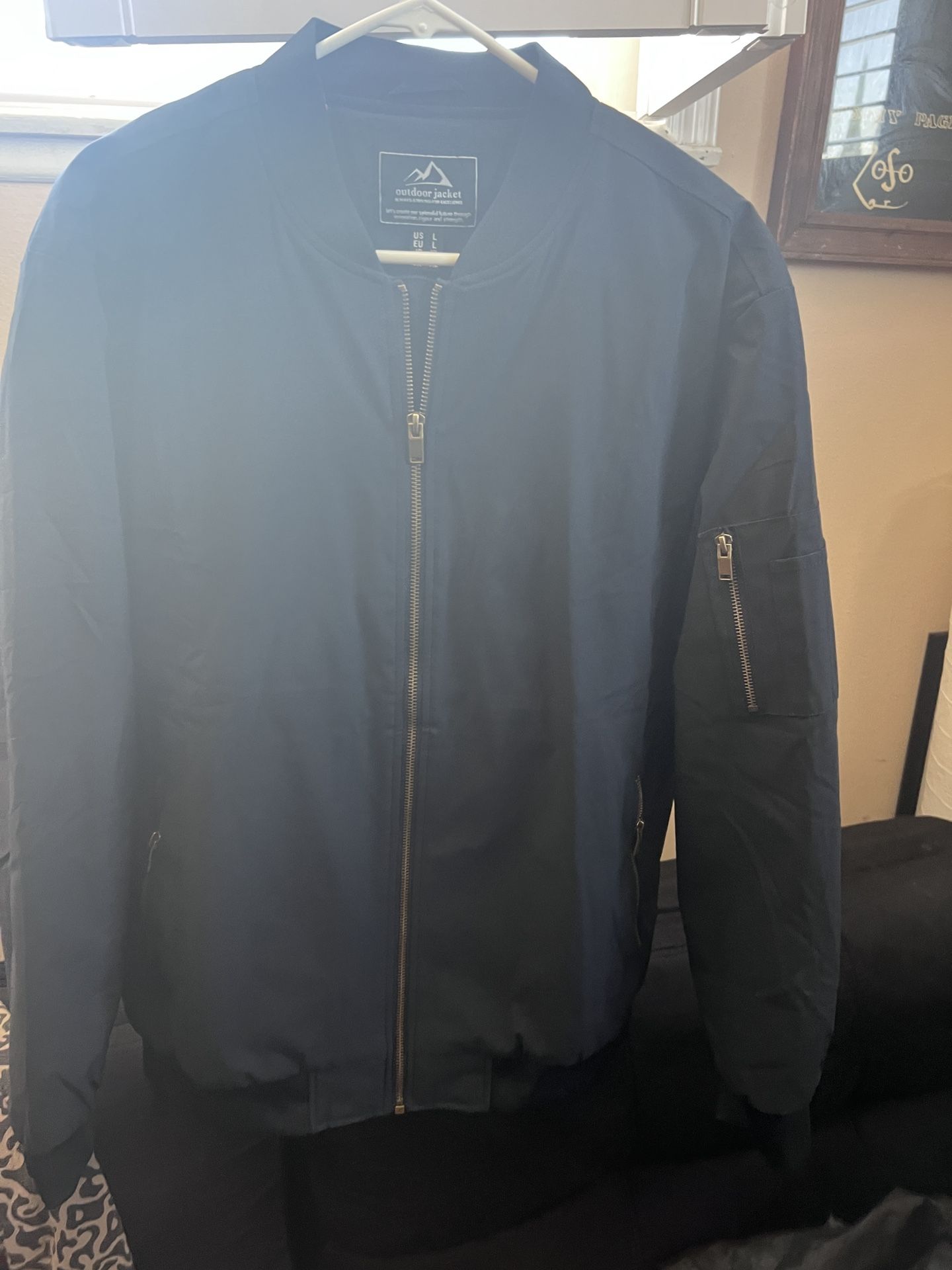 NAVY BOMBER JACKET L