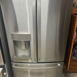 GE PROFILE REFRIGERATOR 