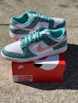 Nike Dunk low  Snakeskin washed teal bleached coral 100% authentic  Size 11 