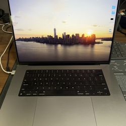 MACBOOK PRO M1 MAX 32gb 10 CORE 2TB