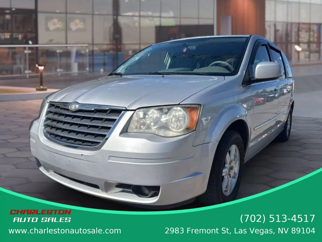 2010 Chrysler Town & County
