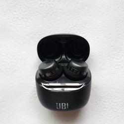 JBL Tour PRO