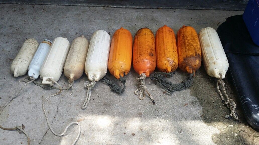 *** MARINE BOAT/ DOCK BUMPERS ***