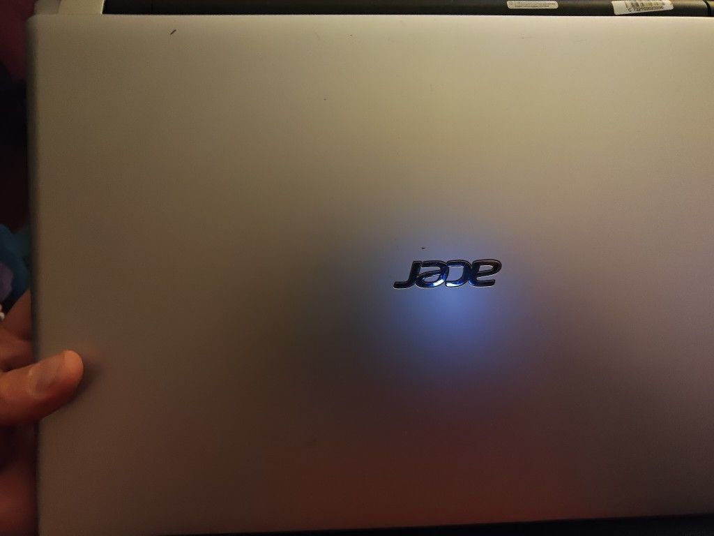 Acer Aspire V5 Touchscreen Laptop