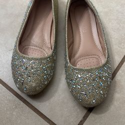 Kids Shoes Size 1