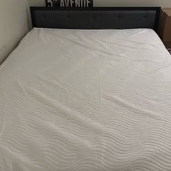 Queen Metal Bed frame 