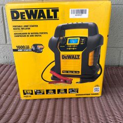 DeWalt Portable Jump Starter