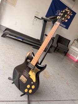 Lyon by washburn LI15 Black/Gold