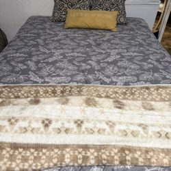Full Bed 