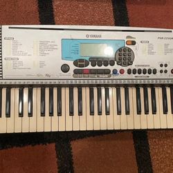 Yamaha PSR - 225GM