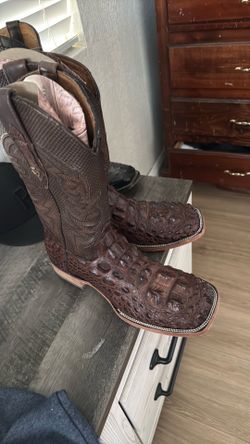 Texas Country alligator boots size 10