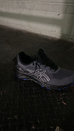 ASICS  GEL 10-VENTURE