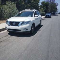 Nissan Pathfinder Platinum 2015
