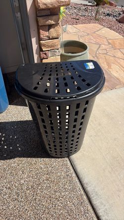 Laundry basket clean