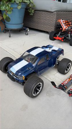 Traxxas rustler 2wd hd kit w/lipo battery!