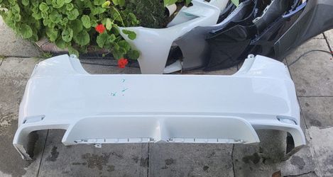2018-2022 CAMRY REAR BUMPER OEM