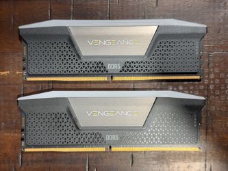 32Gb Corsair Vengeance RGB DDR5 RAM Kit
