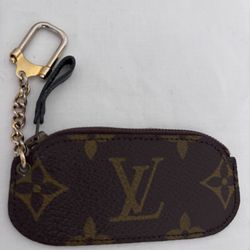 LV Keyring Coin