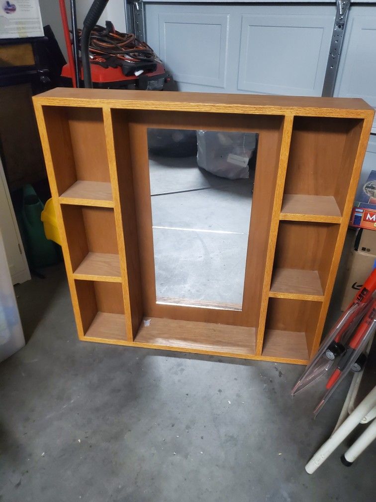 Cabinet W Mirror