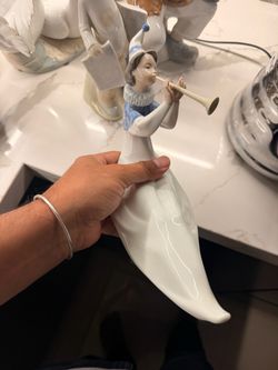 LLadro Porcelain Figurines The Young Jester Trumpeteer