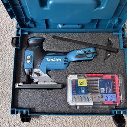 Makita XVJ01Z, Bosch T30C Blade & Rip Fence/Circular Guide Brand New