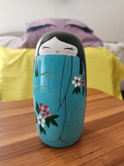 Japanese Kokeshi Doll Figurine/PiggyBank Turquoise Blue Floral Kimono