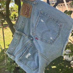 Levi’s Shorts Size 27