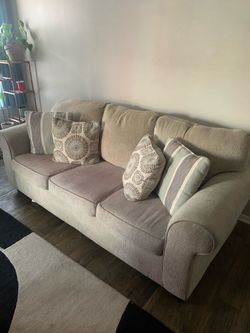 AMERICAN WHOLESALE FURNITURE Charisma Linen Sofa 3443CL
