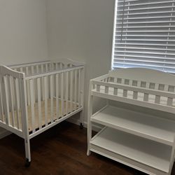 Crib And Changing Table Set
