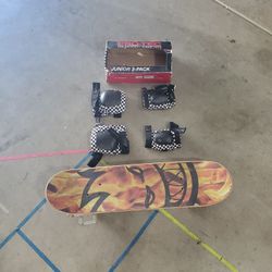 Paul Rodriguez Skateboard And Pro - Tec Gear