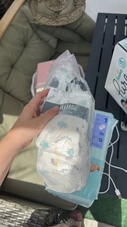 Free Millie moon diapers and pampers size N and 1