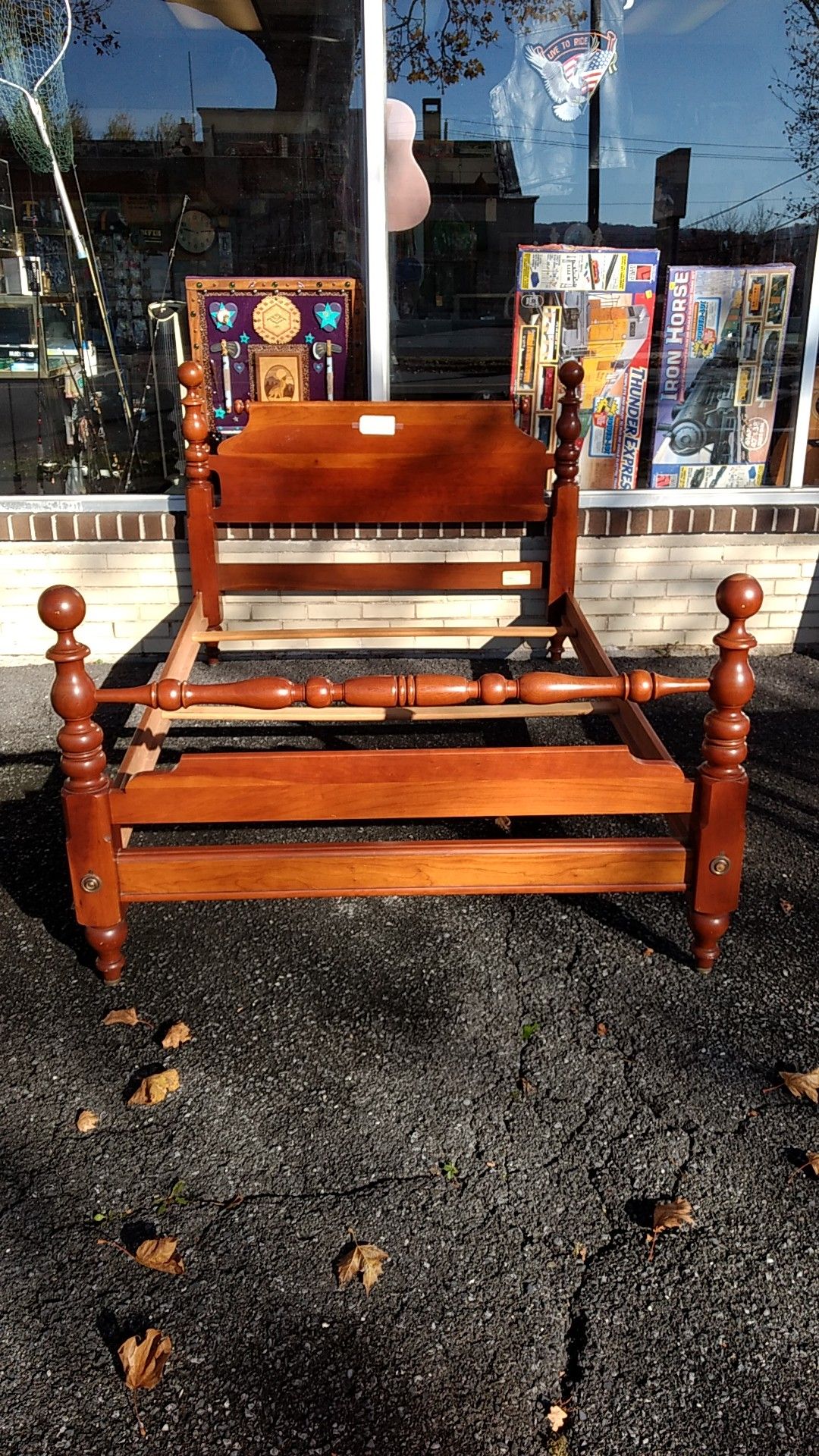 Leonard's new and used furniture 1047 Union Boulevard Allentown PA ZIP