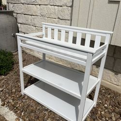 Nursery Changing Table 
