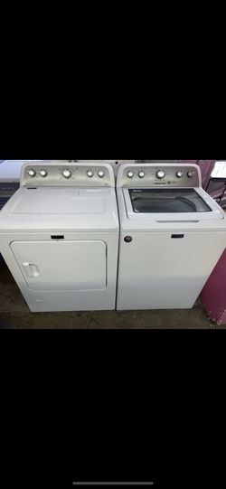 Maytag set washer and dryer gas