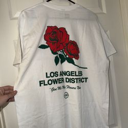 NWT Y&R Los Angeles Flower District Large Tee - Delivery Available 