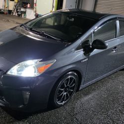 Car Led Headlights Kit Model H11 (Same As H8 H9 H11b H16) 

$29 COMPLETE KIT 
2 BULBS for:
Headlights, Low beam, High beam, DRL or Foglights
*Car Led
