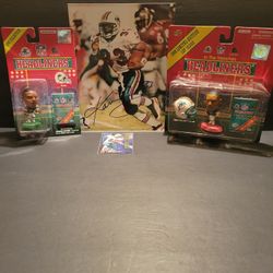 Miami Dolphins Karim Abdul jabar signed 8 X 10 photo and Two 1998 headliners figures