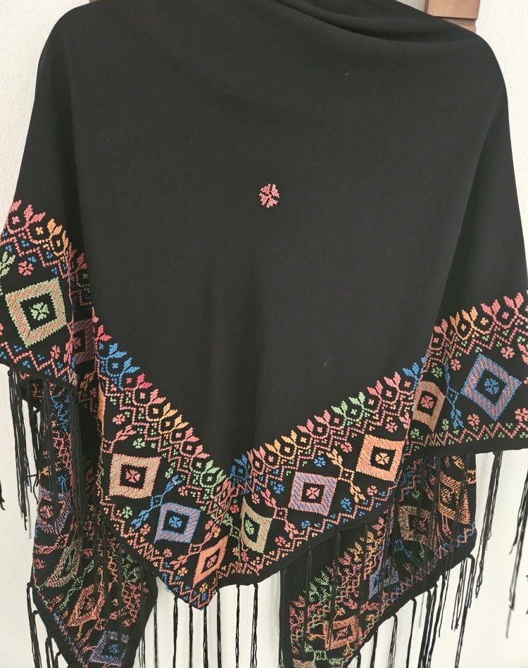 Elegant Shawl