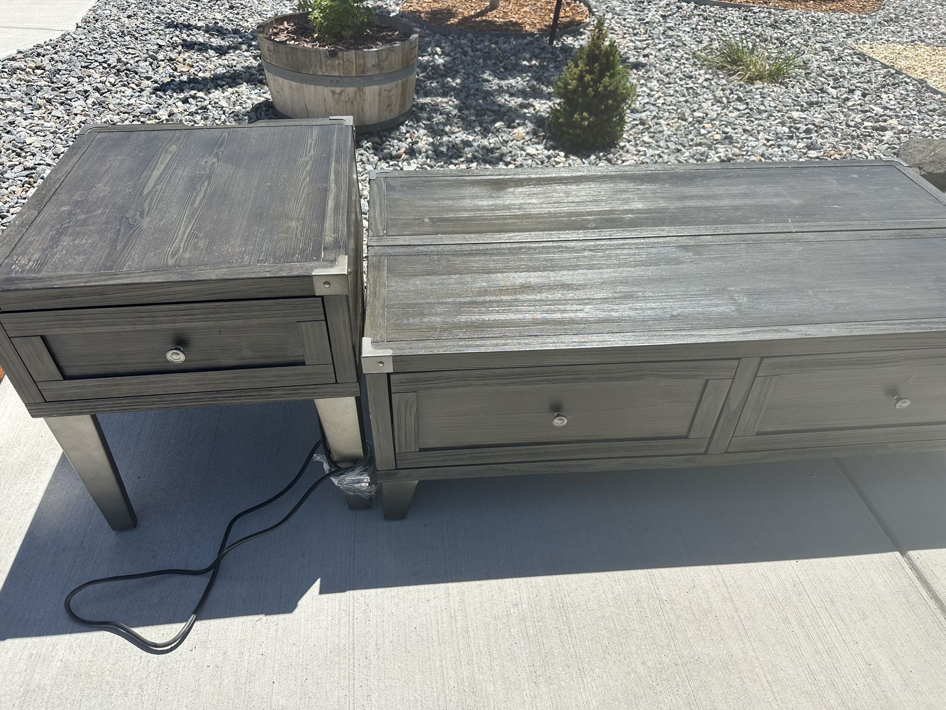 Lift Top Coffee Table And End Table