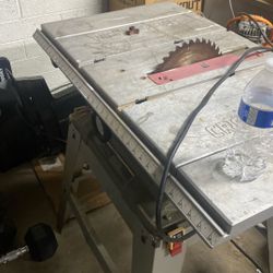 Table saw
