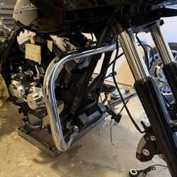 Road Glide Crash Bar