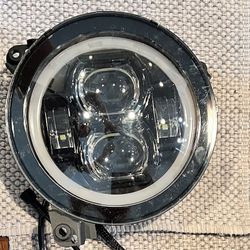 LED Headlight Assembly for Jeep Gladiator (20-22) and Wrangler JL (19-23)