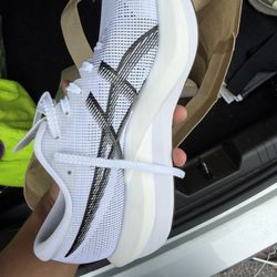 ASICS Magic  Speed 5 