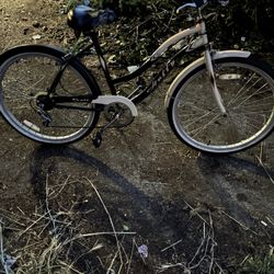 Huffy Beach Cruiser