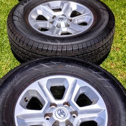 2024 TOYOTA 17" LIKE NEW WHEELS WITH LIKE NEW TIRES WITH JUST 1K MILES ON THEM  FOR ANY TACOMA TUNDRA 4RUNNER SEQUOIA OR T-100 WITH 6LUGS 