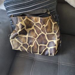 Dooney & Bourke